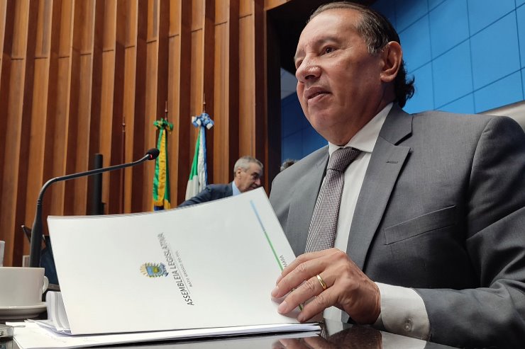 Imagem: Presidente da ALEMS,Gerson Claro, em entrevista